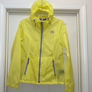 The North Face lightweight jacket Size S 🌟Like New🌟